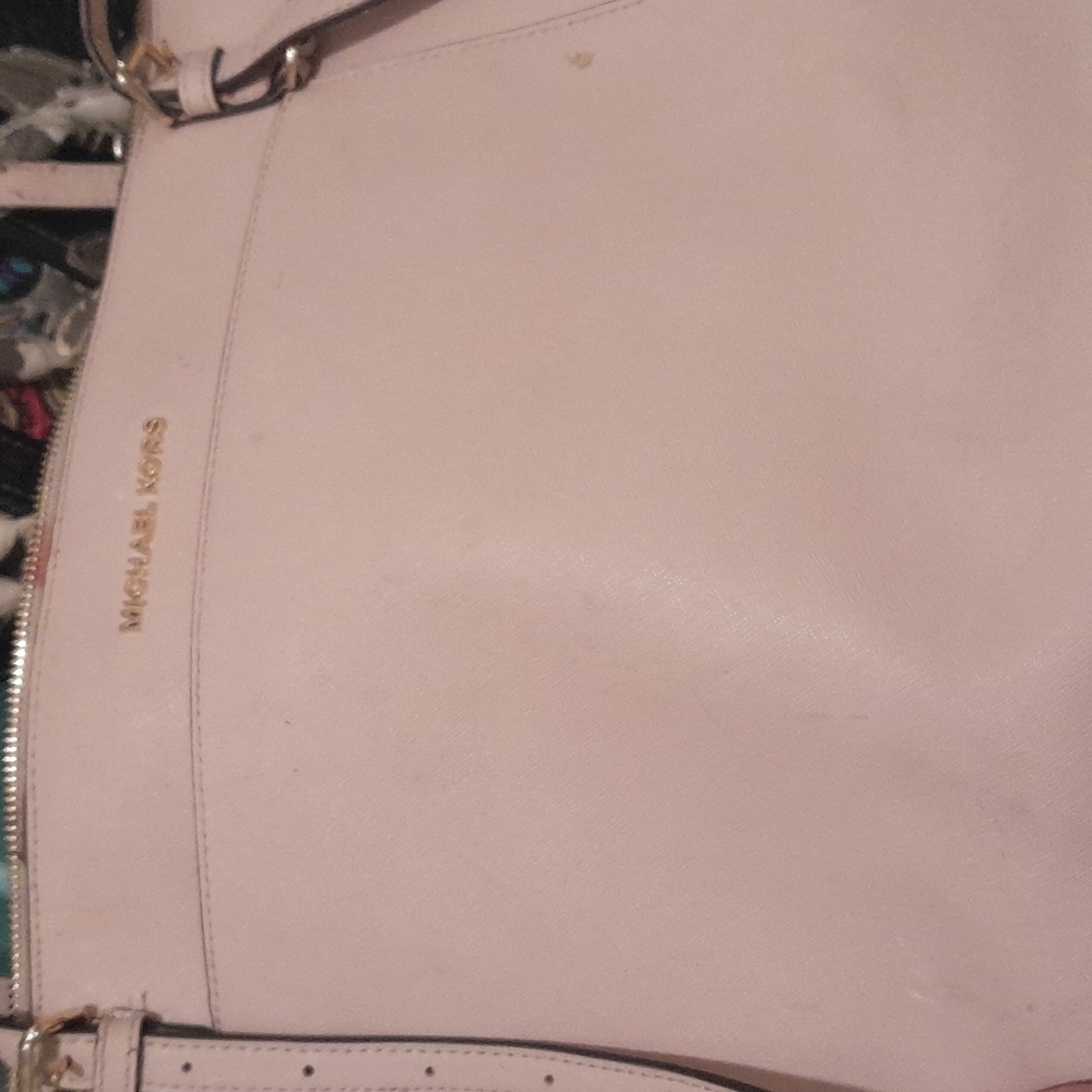 Purses - Picture 14 of 14